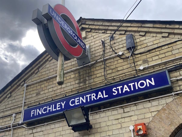 Finchley Central station